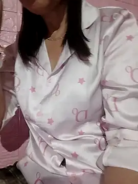 miko nyan2006 online show from 17, 3, 2026