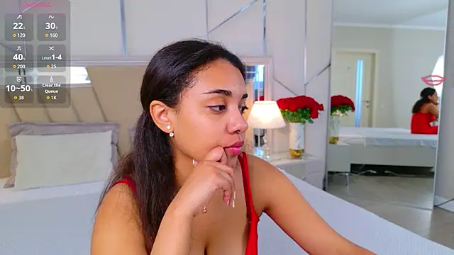 Snapshot of Luna_Cortier chatting on 19, 6, 2026 Luna Cortier online show from 19, 6, 2026