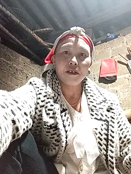 lena-cute online show from 16, 2, 2026