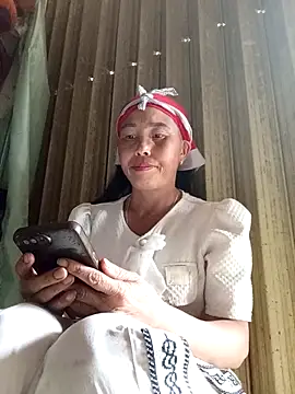 lena-cute online show from 30, 4, 2026