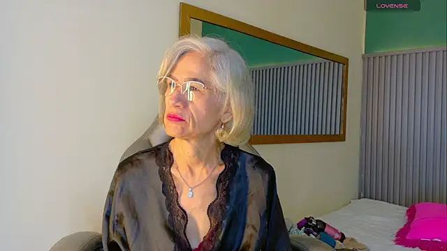miss monserrate01 online show from 26, 6, 2026