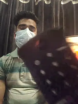 Snapshot of MrCurioX chatting on 4, 3, 2026 MrCurioX online show from 4, 3, 2026