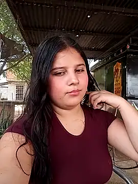 Salome Vivas online show from 25, 4, 2026