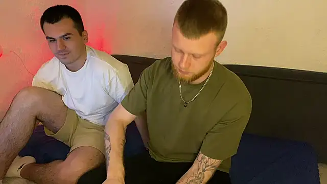 Snapshot of Adam_ice chatting on 5, 4, 2026 Adam ice online show from 5, 4, 2026