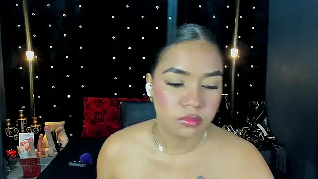 MiaWolton online show from 24, 2, 2026