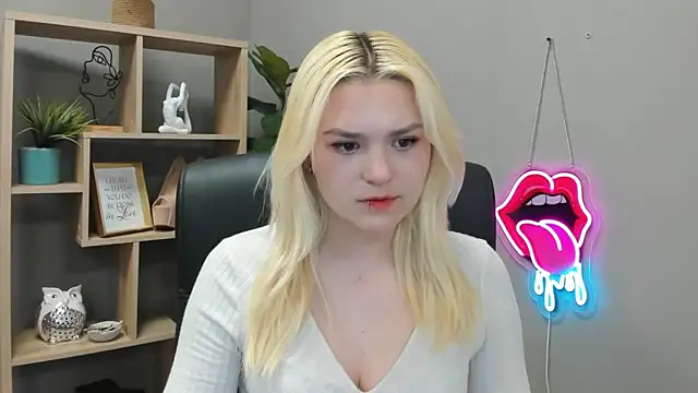 SweetLilyxo online show from 3, 6, 2026