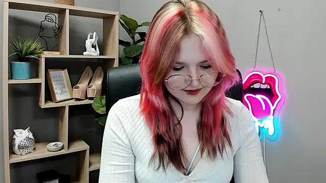 SweetLilyxo online show from 16, 6, 2026