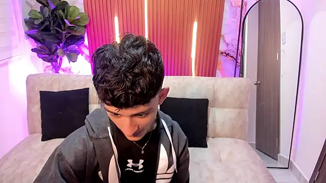 Patrick Howland  online show from 7, 2, 2026