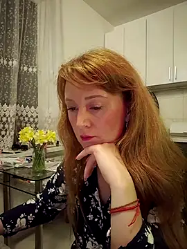 Snapshot of LanaBananaa_ chatting on 1, 4, 2026 LanaBananaa online show from 1, 4, 2026