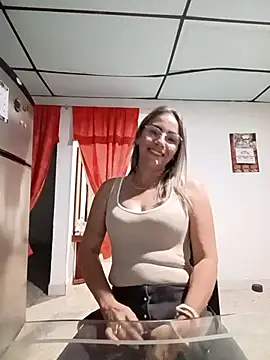 Snapshot of MONITA_SEXXX chatting on 8, 3, 2026 MONITA SEXXX online show from 8, 3, 2026