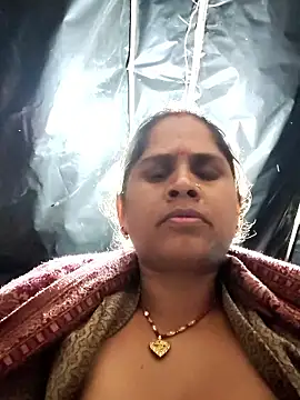 Hot kiran4 online show from 12, 2, 2026