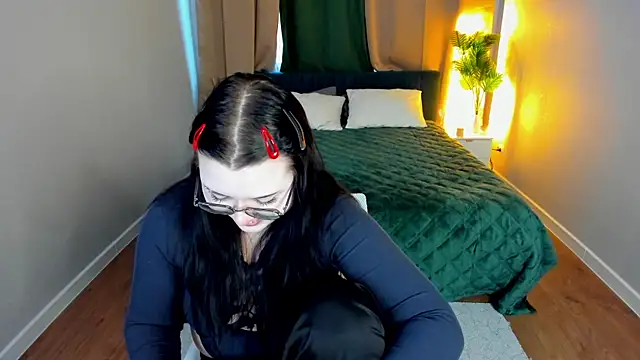 Snapshot of Kira_G0ld chatting on 17, 3, 2026 Kira G0ld online show from 17, 3, 2026