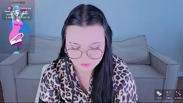 Snapshot of Kira_G0ld chatting on 20, 6, 2026 Kira G0ld online show from 20, 6, 2026