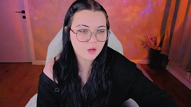 Snapshot of Kira_G0ld chatting on 30, 6, 2026 Kira G0ld online show from 30, 6, 2026