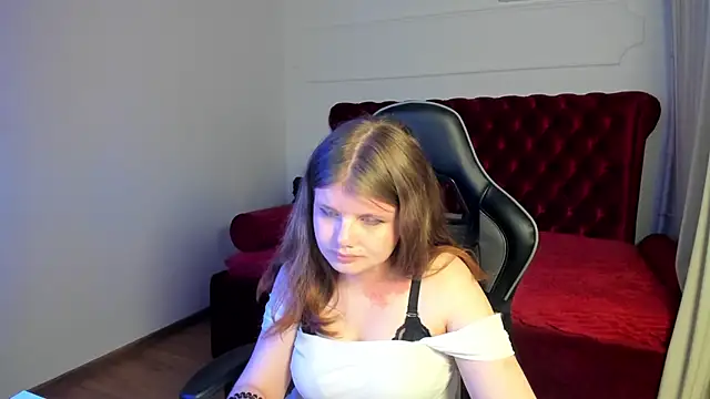 ChloeHalses online show from 31, 5, 2026