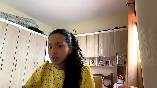 KayleenStoyanoff online show from 26, 3, 2026