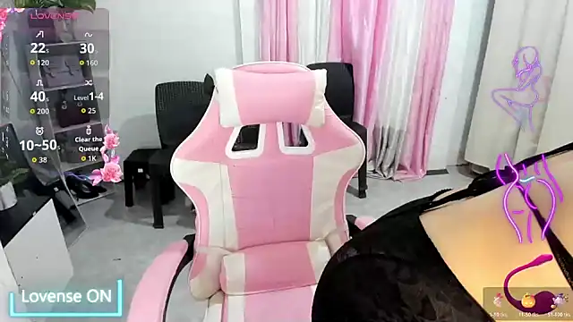 Ursweetyshaine online show from 8, 5, 2026