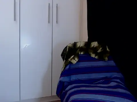 SweetNiceQueen online show from 13, 3, 2026