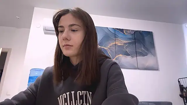 LilyMonson online show from 4, 2, 2026