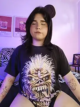 Daniellesins1 online show from 21, 7, 2026