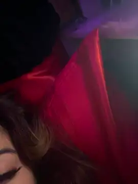 vien pussy69 online show from 3, 5, 2026