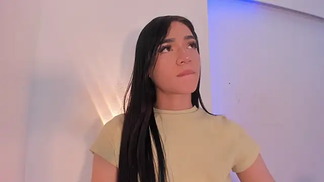 Snapshot of AllanaRosee chatting on 21, 3, 2026 AllanaRosee online show from 21, 3, 2026