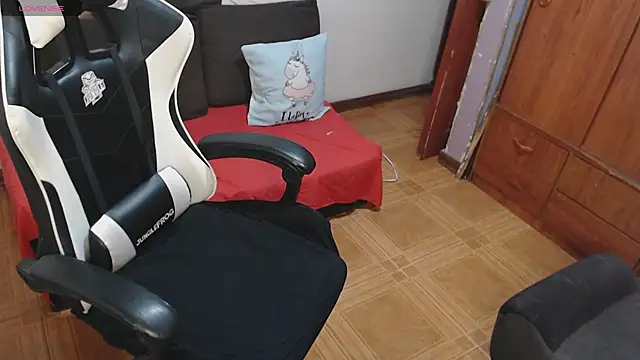 MeliisaRobers online show from 19, 5, 2026