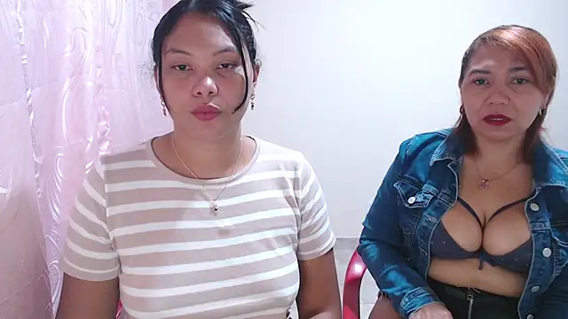 dannamomcerratt online show from 23, 3, 2026