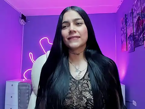 Nina foxxy online show from 6, 2, 2026