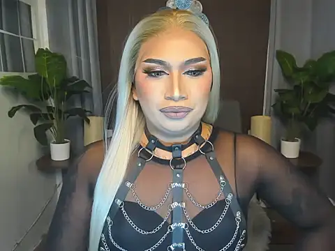 AmandaFlaire  online show from 8, 7, 2026