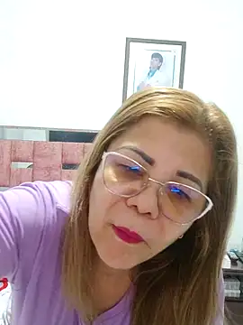 Amberknighte online show from 6, 2, 2026