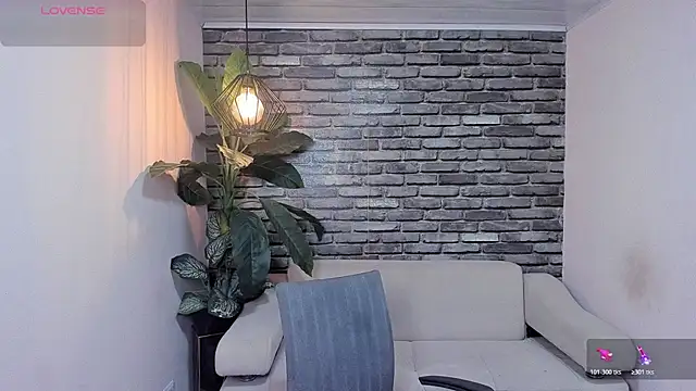 isabella star  online show from 19, 3, 2026