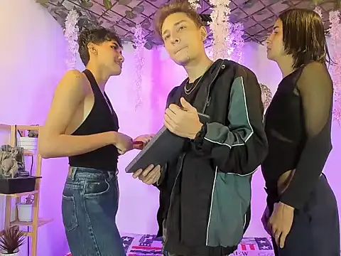 Dapnhe hot2006 online show from 2, 3, 2026