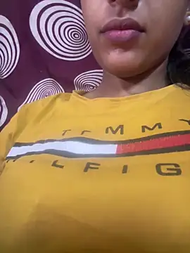 Snapshot of komalsharma99 chatting on 28, 4, 2026 komalsharma99 online show from 28, 4, 2026