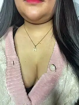 Violet pusy online show from 24, 4, 2026