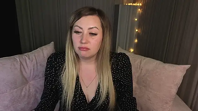 KarenBoobies online show from 12, 2, 2026