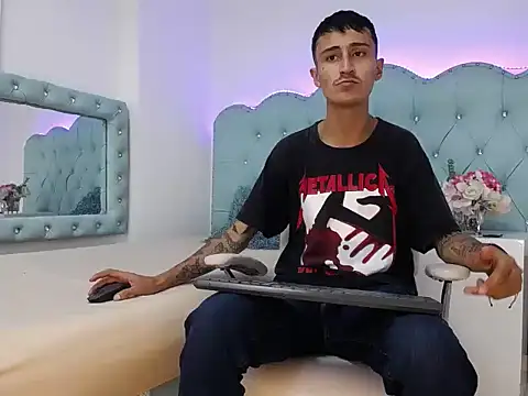 jullian ricciI online show from 5, 2, 2026