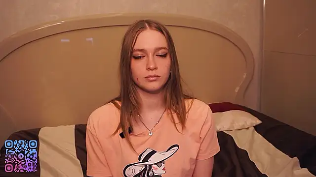 RowenaIanniello online show from 10, 3, 2026