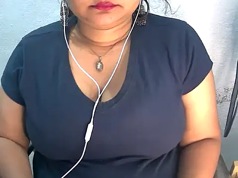 Snapshot of Saniya_K2 chatting on 14, 7, 2026 Saniya K2 online show from 14, 7, 2026