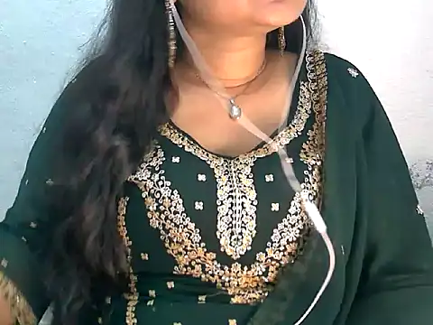 Snapshot of Saniya_K2 chatting on 25, 7, 2026 Saniya K2 online show from 25, 7, 2026