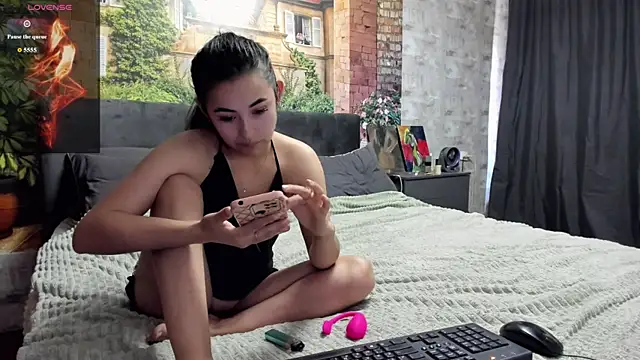  littleangie  online show from 26, 6, 2026