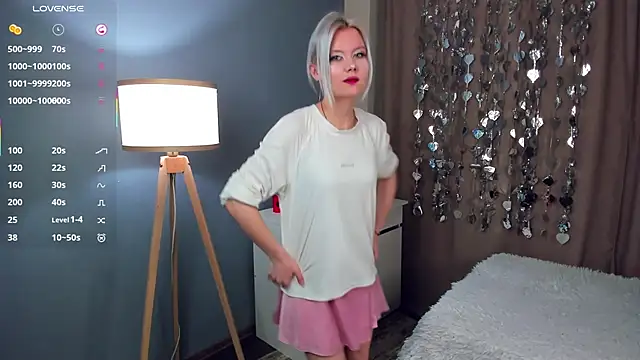 GoldenLenarz online show from 20, 2, 2026