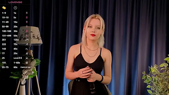 GoldenLenarz online show from 2, 5, 2026