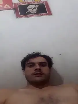 Snapshot of henriquefc2712 chatting on 25, 3, 2026 henriquefc2712 online show from 25, 3, 2026