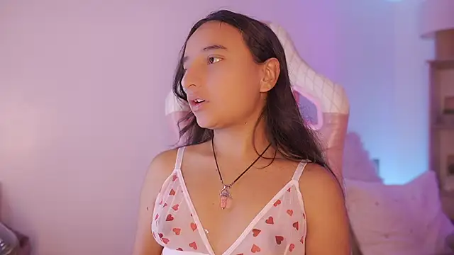  emily jonexs online show from 12, 6, 2026