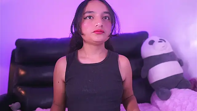  emily jonexs online show from 9, 7, 2026