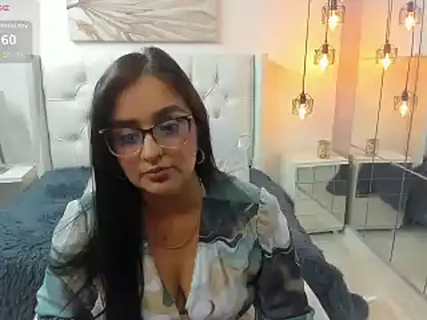 nahomy 7 online show from 10, 2, 2026