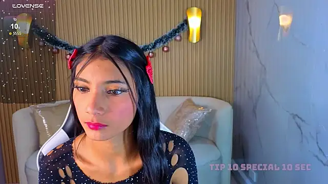 Perla Moon Tx online show from 9, 2, 2026