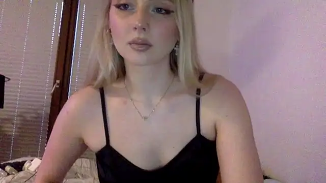 MayaWetDream online show from 17, 5, 2026