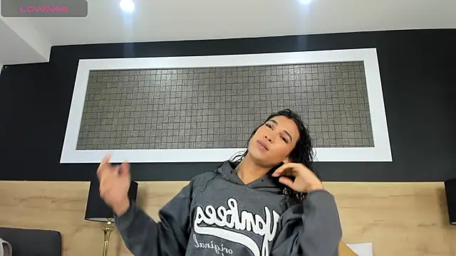 Chloee  Adams online show from 28, 2, 2026